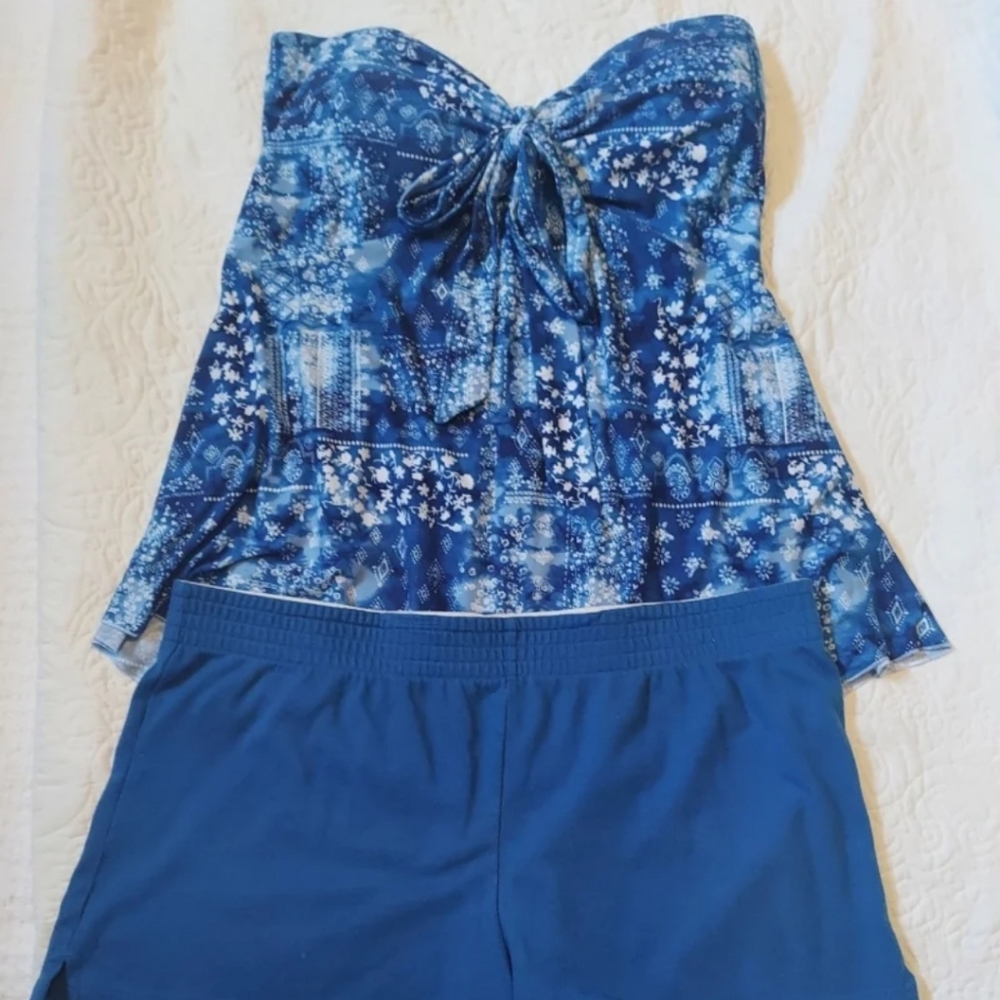 NWOT BANDANA PRINT KERCHIEF TUBE TOP & SHORT-SHORTS SET JR XL  - NEW!